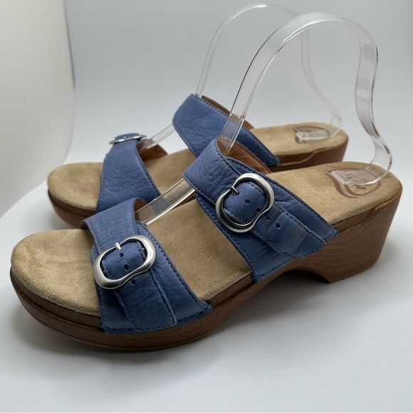 Dansko Shoes - DANSKO strappy leather sandal ☀️size EU 41